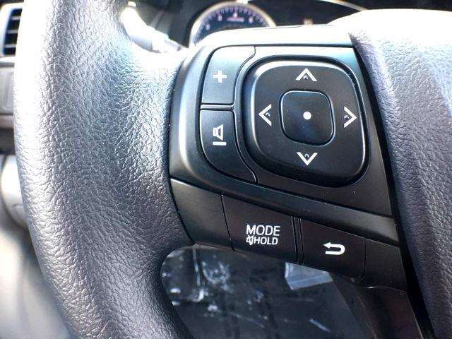 2017 Toyota Camry LE 4Dr Sedan